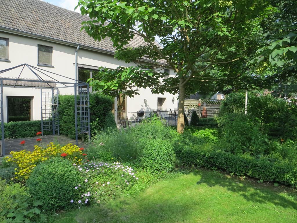 De Aventurijn Bed & Breakfast Riemst Exterior foto